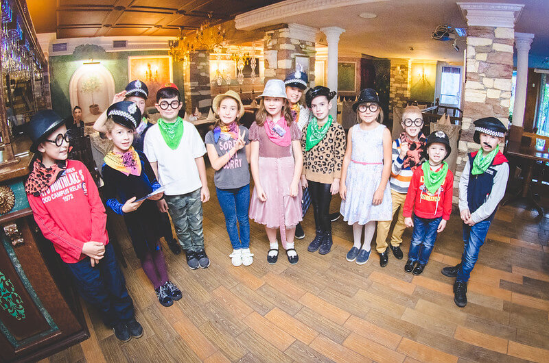 Сценарии квестов на 8 марта в St. Petersburg