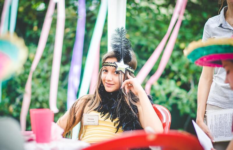 Школьный квест на 8 марта в St. Petersburg