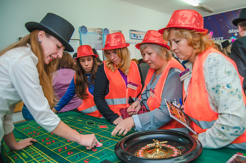 Отметить День строителя в St. Petersburg с Квесторией